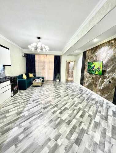Продаётся 2-комн. новостройка 80 м², м. Ахмедлы, photo 1 from 18