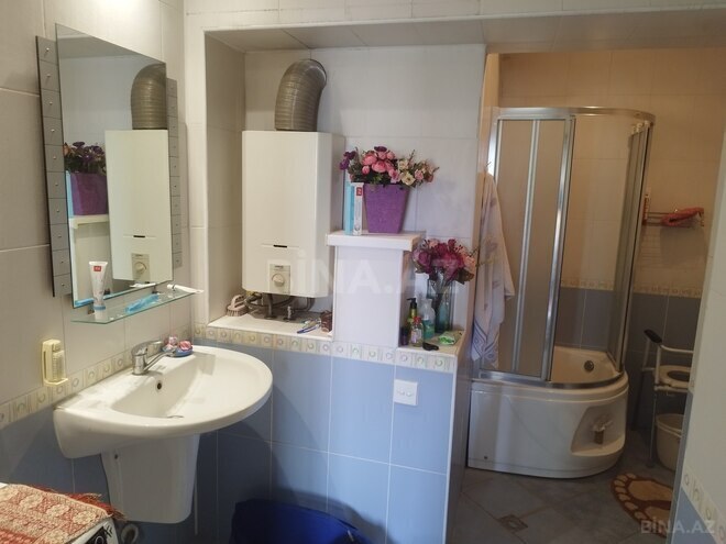 Продаётся 2-комн. вторичка 80 м², м. Низами, photo 11 from 13