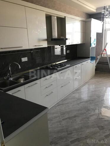 Сдаётся 3-комн. новостройка 149 м², м. Низами, photo 6 from 27