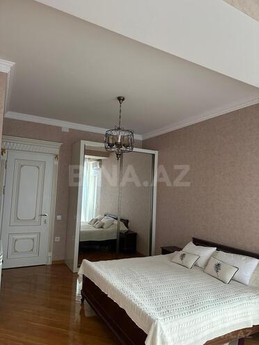Сдаётся 3-комн. новостройка 149 м², м. Низами, photo 1 from 27