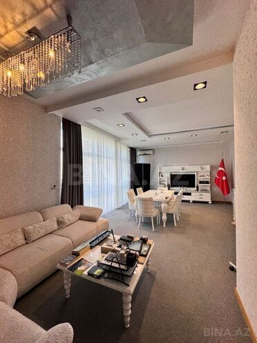 Продаётся 3-комн. новостройка 174 м², м. 8 ноября, photo 1 from 18