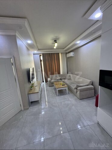 Сдаётся 2-комн. новостройка 95 м², м. 8 ноября, photo 3 from 15
