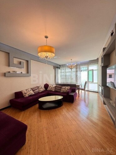 Сдаётся 3-комн. новостройка 117 м², м. Шах Исмаил Хатаи, photo 1 from 11