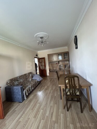 İcarəyə verilir 3 otaqlı köhnə tikili 50 m², 8 Noyabr m., photo 1 from 14