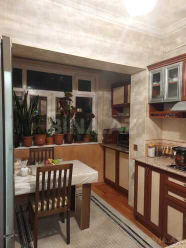 Продаётся 3-комн. вторичка 75 м², м. Халглар Достлугу, photo 9 from 10