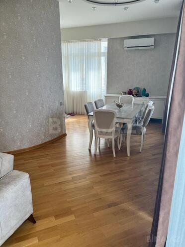 Продаётся 2-комн. новостройка 71.1 м², м. Иншаатчылар, photo 9 from 29