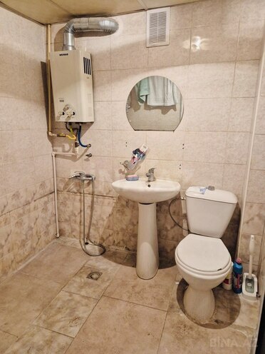Продаётся 1-комн. вторичка 30 м², м. Элмляр Академиясы, photo 12 from 14