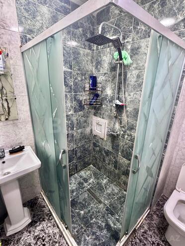 Сдаётся 2-комн. новостройка 65 м², м. Нефтчиляр, photo 9 from 12