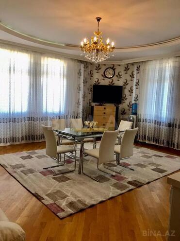 İcarəyə verilir 3 otaqlı yeni tikili 155 m², 28 May m., photo 3 from 17