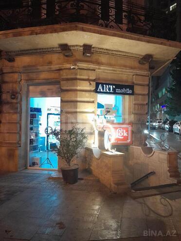 İcarəyə verilir  obyekt 280 m², 28 May m., photo 1 from 8