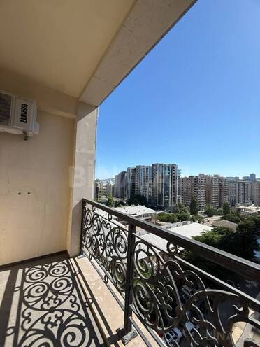 İcarəyə verilir 4 otaqlı yeni tikili 170 m², 28 May m., photo 27 from 31