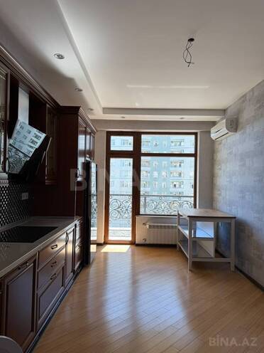 İcarəyə verilir 4 otaqlı yeni tikili 170 m², 28 May m., photo 20 from 31