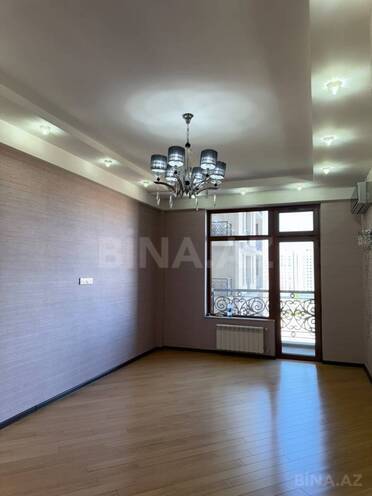 İcarəyə verilir 4 otaqlı yeni tikili 170 m², 28 May m., photo 17 from 31