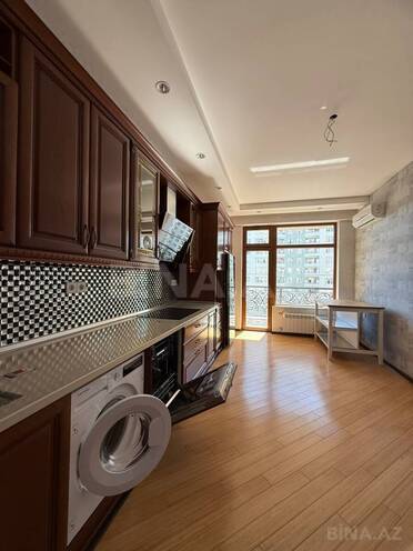 İcarəyə verilir 4 otaqlı yeni tikili 170 m², 28 May m., photo 8 from 31
