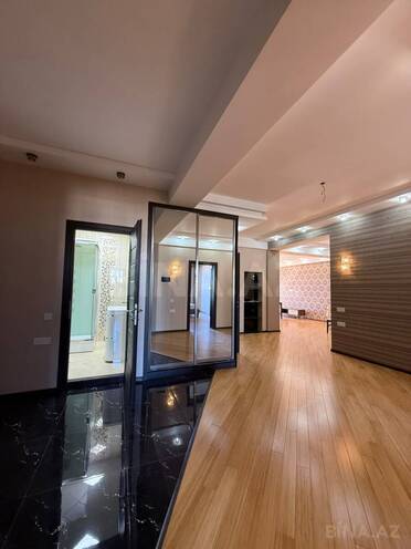 İcarəyə verilir 4 otaqlı yeni tikili 170 m², 28 May m., photo 14 from 31