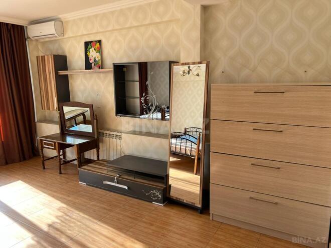 Satılır 3 otaqlı köhnə tikili 104 m², Sahil m., photo 7 from 22