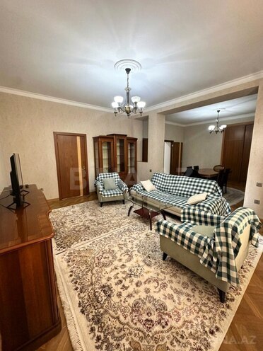 Продаётся 3-комн. новостройка 110 м², м. Низами, photo 4 from 14