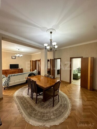 Продаётся 3-комн. новостройка 110 м², м. Низами, photo 3 from 14