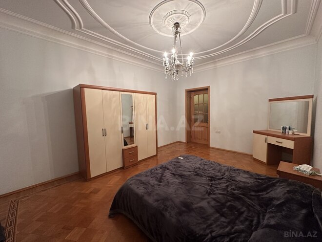 Satılır 3 otaqlı köhnə tikili 90 m², Elmlər Akademiyası m., photo 10 from 25