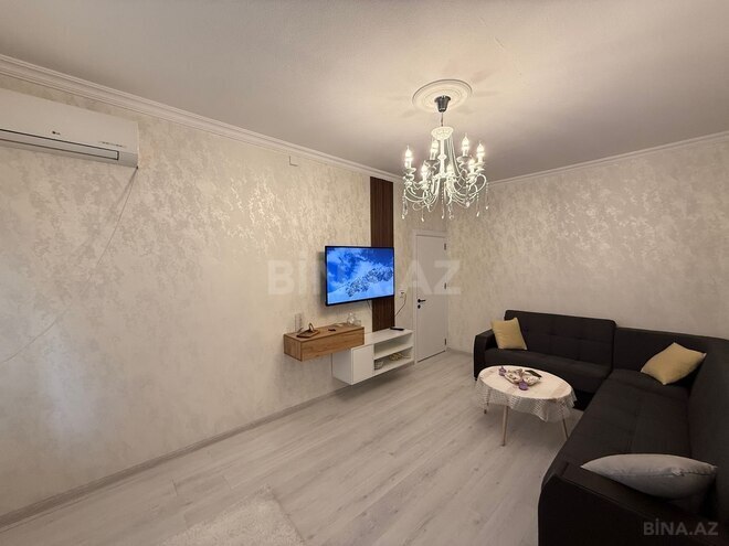 Сдаётся 2-комн. вторичка 65 м², Хатаинский р., photo 1 from 17