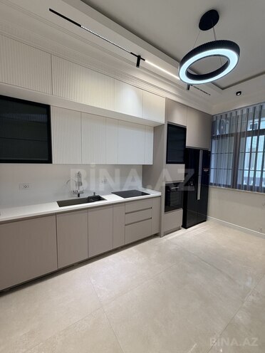 Продаётся 3-комн. новостройка 120 м², м. Элмляр Академиясы, photo 10 from 24