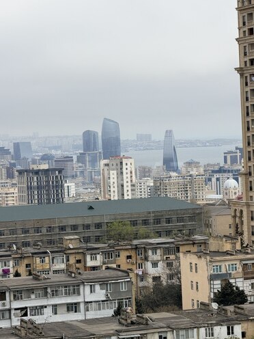 Продаётся 3-комн. новостройка 120 м², м. Элмляр Академиясы, photo 22 from 24