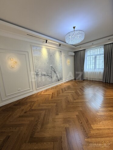 Продаётся 3-комн. новостройка 120 м², м. Элмляр Академиясы, photo 3 from 24