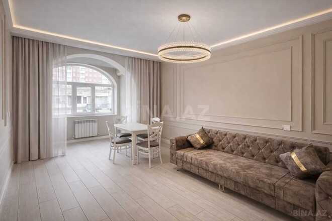 Сдаётся 2-комн. вторичка 65 м², Насиминский  р., photo 1 from 13