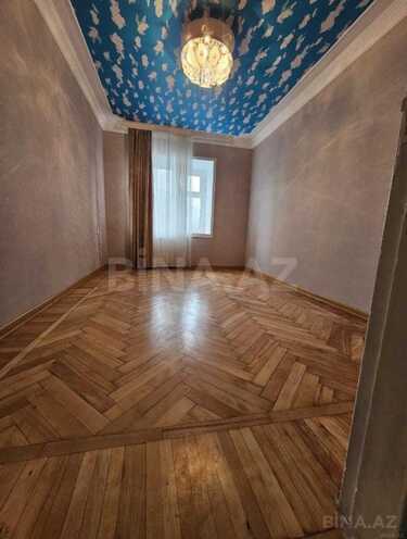 Продаётся 2-комн. вторичка 60 м², м. Элмляр Академиясы, photo 7 from 11