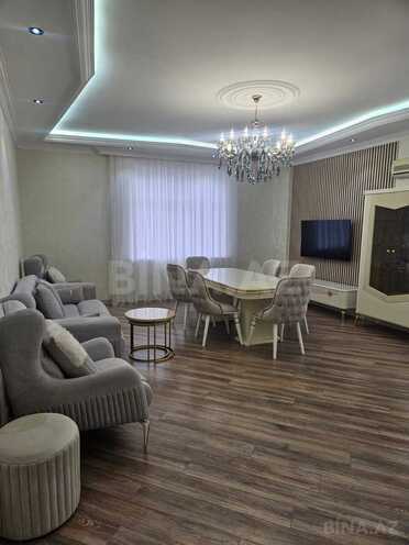 İcarəyə verilir 3 otaqlı yeni tikili 145 m², 28 May m., photo 1 from 18