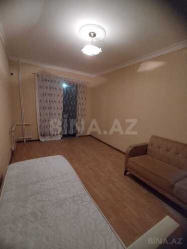 Продаётся 2-комн. вторичка 45 м², м. Иншаатчылар, photo 9 from 12