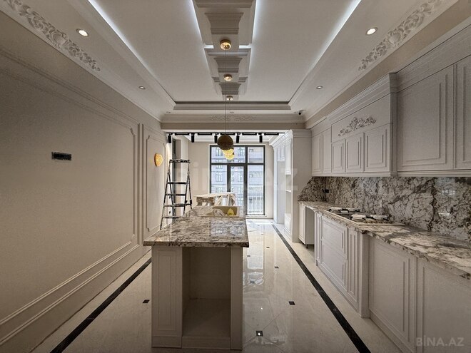 Satılır 4 otaqlı yeni tikili 230 m², 28 May m., photo 12 from 32