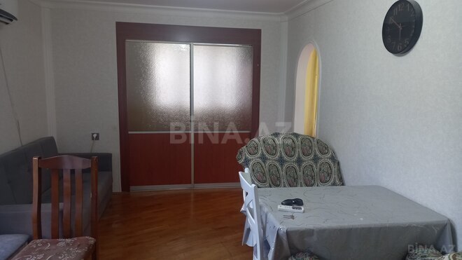 Сдаётся 1-комн. вторичка 40 м², м. Элмляр Академиясы, photo 4 from 9