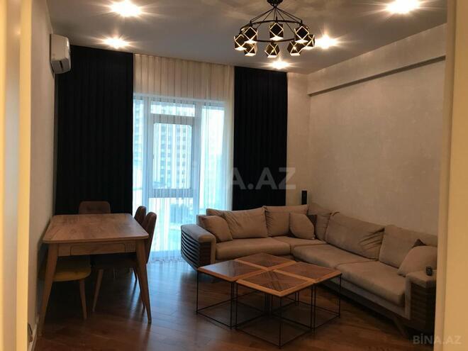 Продаётся 3-комн. новостройка 105 м², м. Низами, photo 1 from 19