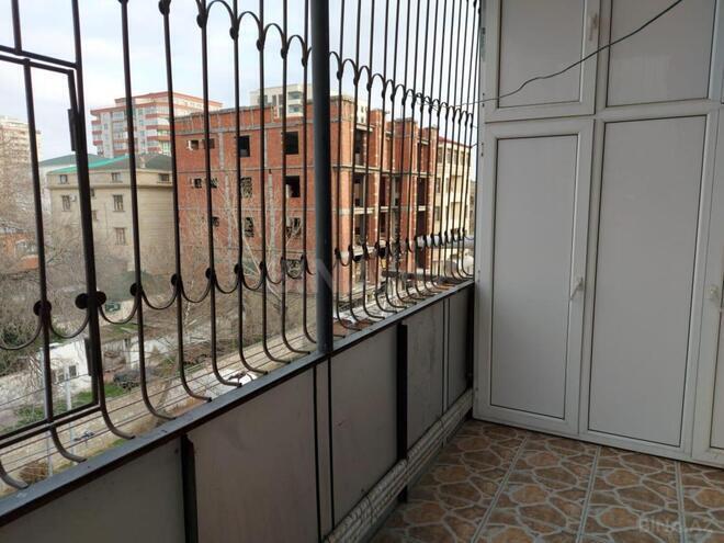 Satılır 2 otaqlı köhnə tikili 70 m², Gənclik m., photo 7 from 9