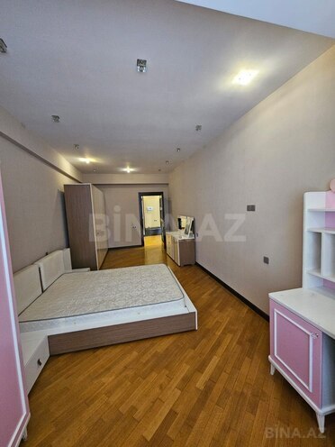 Сдаётся 3-комн. новостройка 140 м², м. Элмляр Академиясы, photo 9 from 17