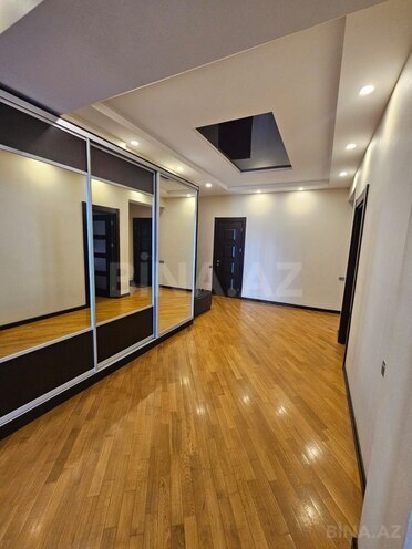 Сдаётся 3-комн. новостройка 140 м², м. Элмляр Академиясы, photo 15 from 17