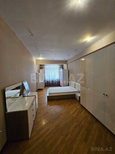 Сдаётся 3-комн. новостройка 140 м², м. Элмляр Академиясы, photo 6 from 17