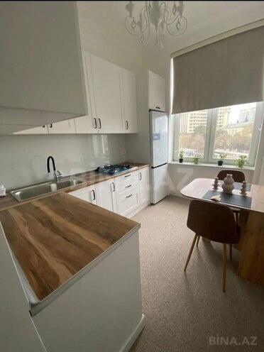 İcarəyə verilir 1 otaqlı köhnə tikili 40 m², Nəsimi r., photo 1 from 19