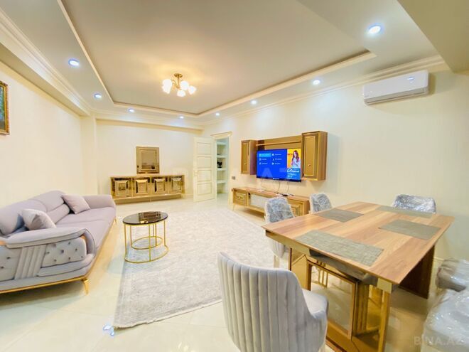 Сдаётся 3-комн. новостройка 120 м², м. Низами, photo 14 from 31