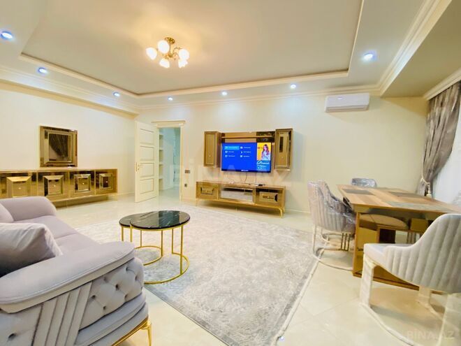 Сдаётся 3-комн. новостройка 120 м², м. Низами, photo 7 from 31
