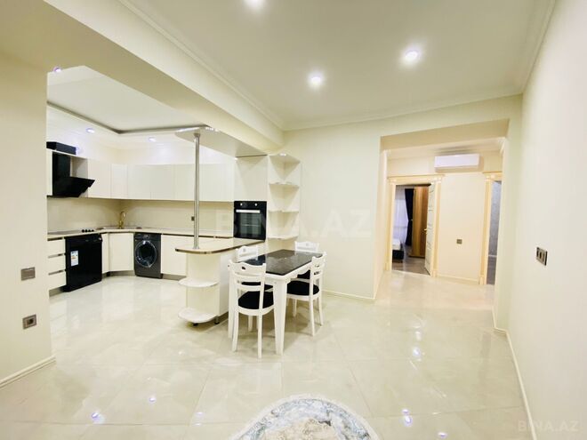 Сдаётся 3-комн. новостройка 120 м², м. Низами, photo 15 from 31