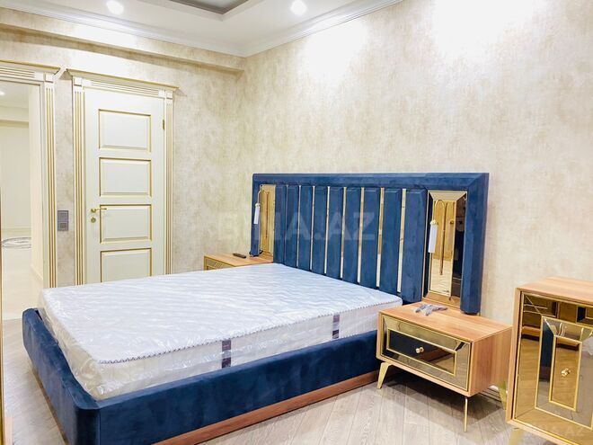 Сдаётся 3-комн. новостройка 120 м², м. Низами, photo 24 from 31
