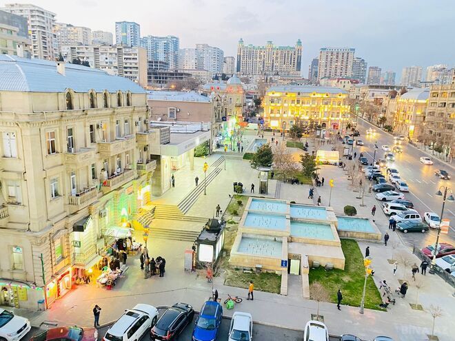 Сдаётся 3-комн. новостройка 120 м², м. Низами, photo 9 from 31