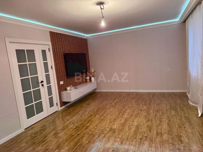 Продаётся 5-комн. вторичка 120 м², м. Халглар Достлугу, photo 1 from 16