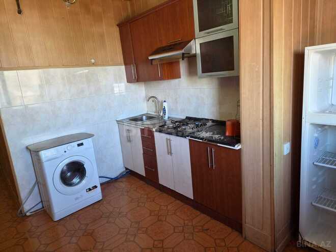 İcarəyə verilir 2 otaqlı köhnə tikili 75 m², 8-ci mikrorayon q., photo 5 from 9