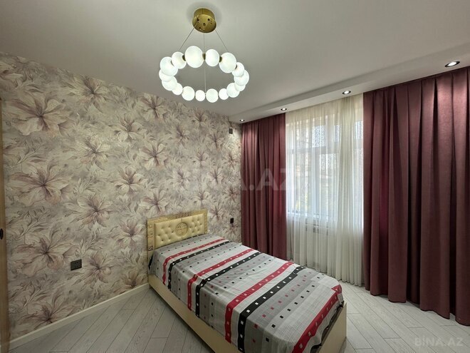 Продаётся 3-комн. вторичка 80 м², м. Ази Асланов, photo 11 from 20