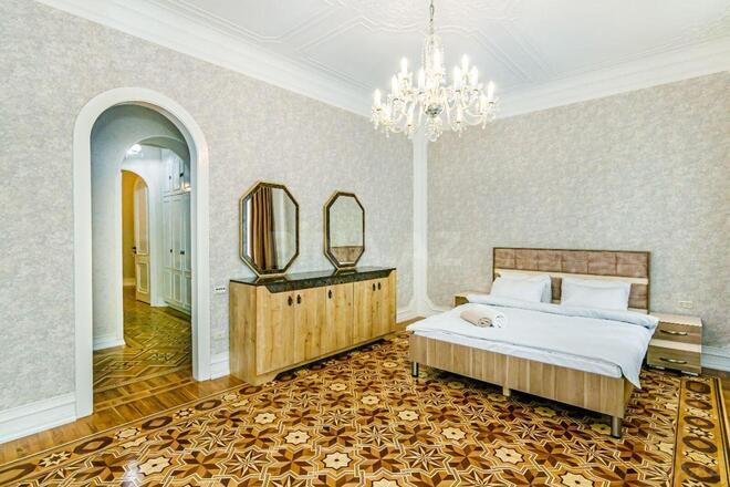 İcarəyə verilir 4 otaqlı köhnə tikili 120 m², Sahil m., photo 7 from 27