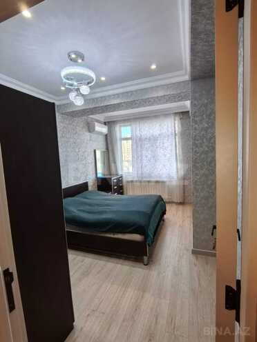Сдаётся 2-комн. новостройка 72 м², м. Нефтчиляр, photo 11 from 18
