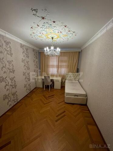 İcarəyə verilir 3 otaqlı köhnə tikili 100 m², Xalqlar Dostluğu m., photo 4 from 21